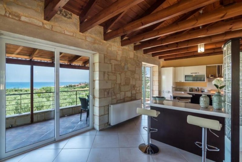 Agia Marina Kreta, Agia Marina: Fabelhafte Villa aus Stein mit herrlicher Aussicht zu verkaufen Haus kaufen